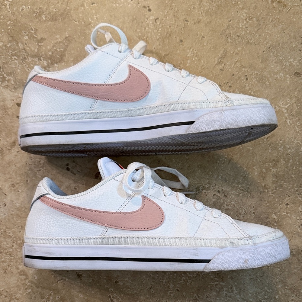Nike Court Legacy White and Pink Sneakers Womens Size 8